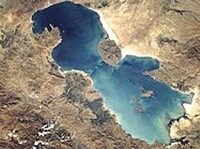 Two thirds of Lake Urmia dries up